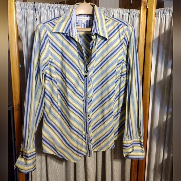 Tommy Hilfiger blouse - Picture 1 of 8